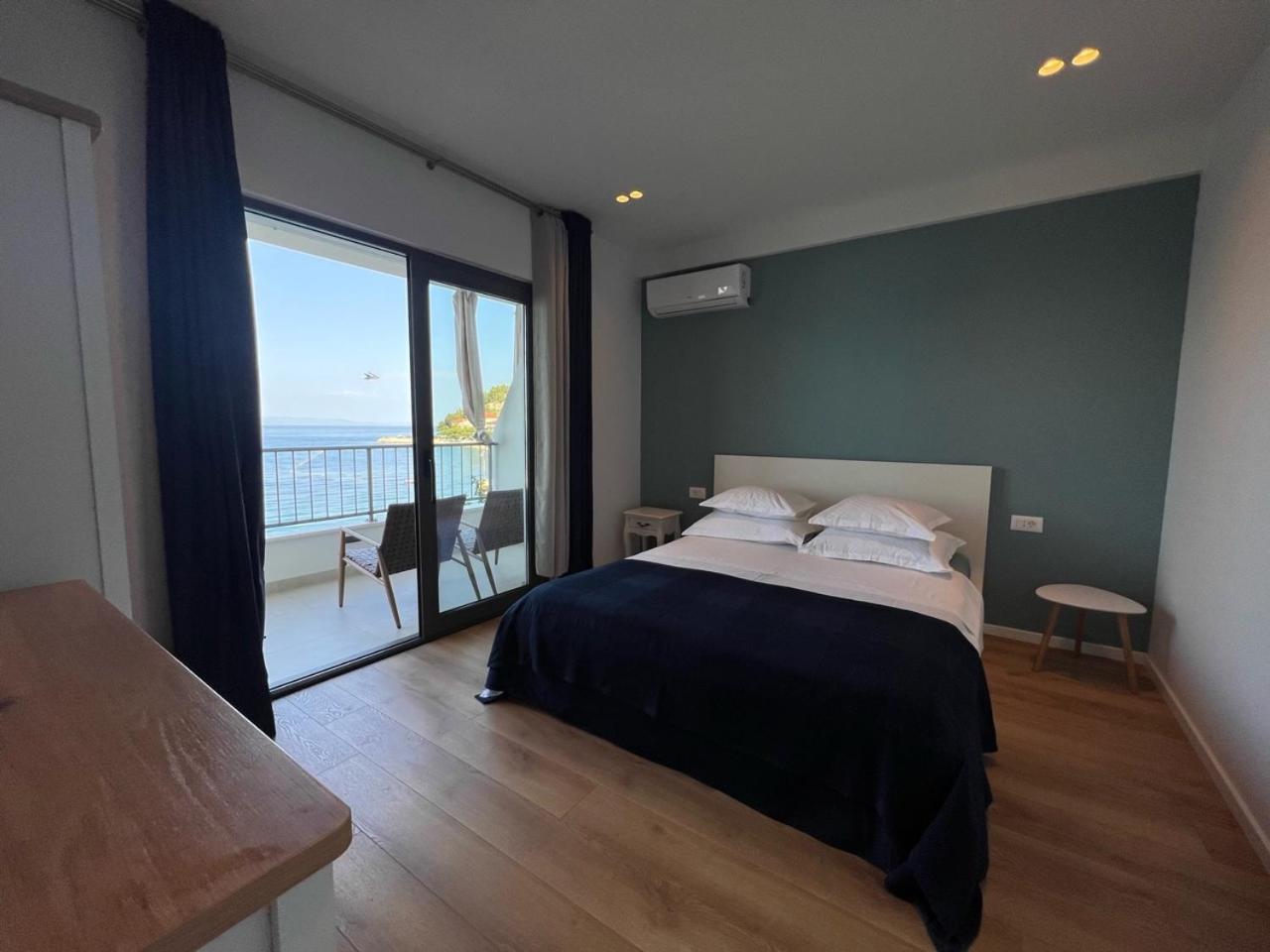 פודגורה Beachfront Comfort Apartments Sinajko מראה חיצוני תמונה